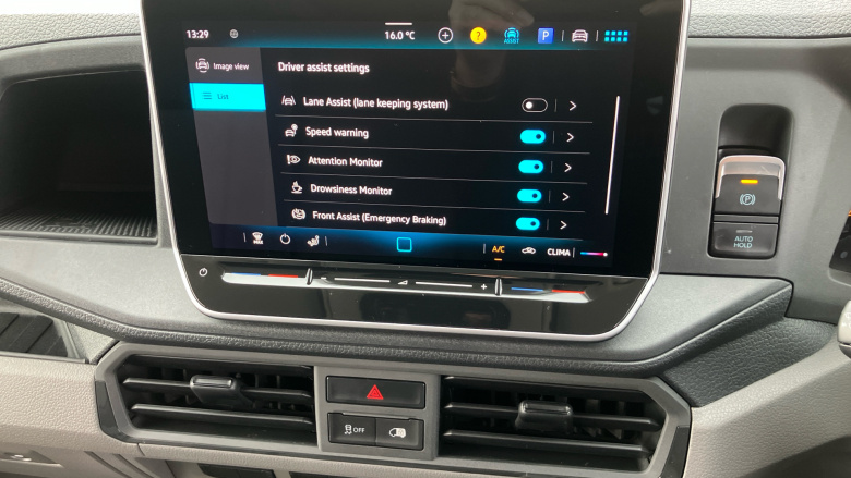 Volkswagen Crafter Cr35 Mwb Diesel 4Motion 2.0 TDI 177PS Commerce Plus Low Roof Van Auto